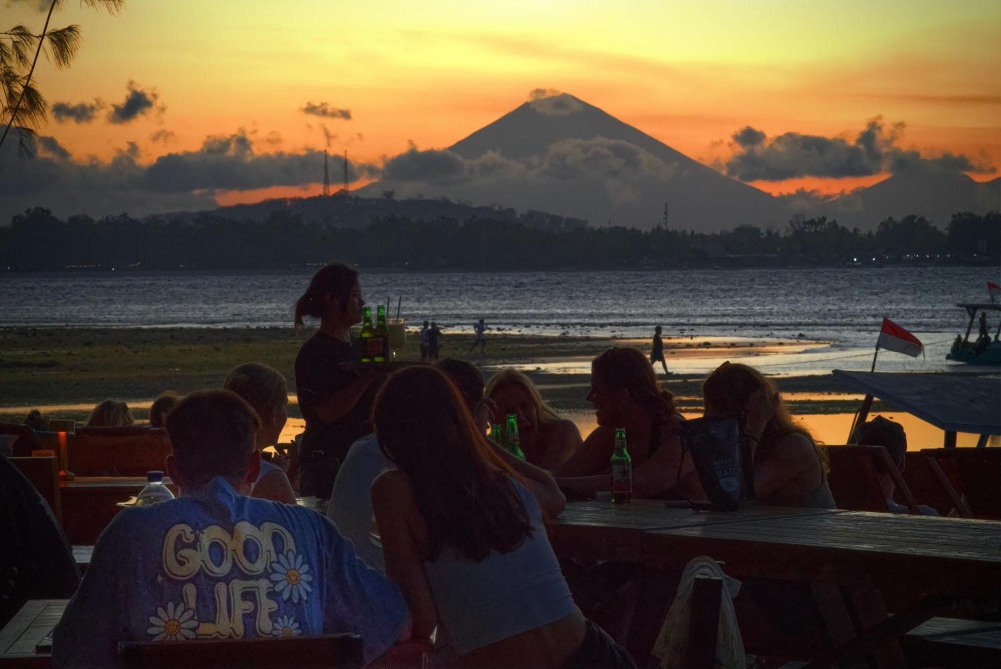 Begadang Otel Gili Air Dış mekan fotoğraf